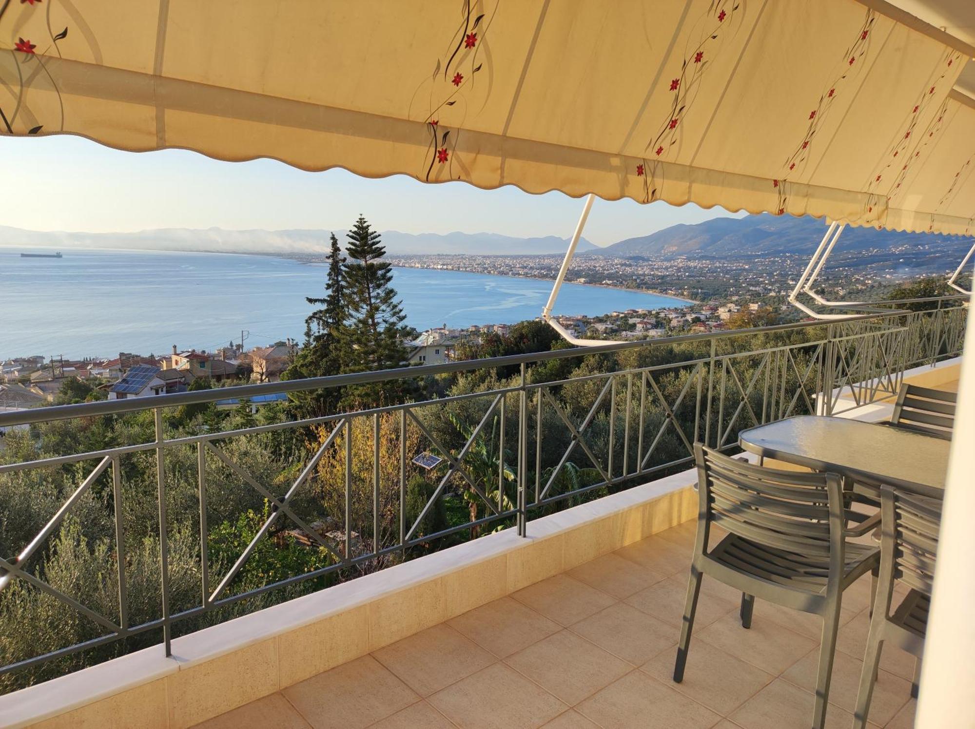 Galini Apartments Kalamata Esterno foto