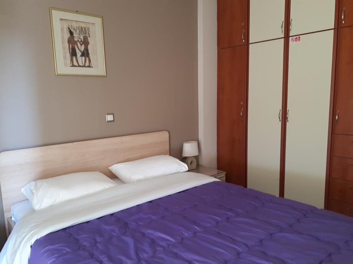 Galini Apartments Kalamata Esterno foto